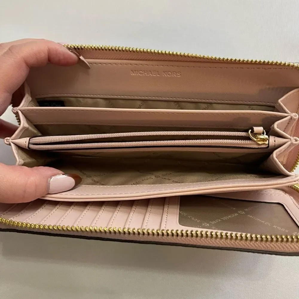 Michael Kors Jet Set Vanilla Pink Wallet